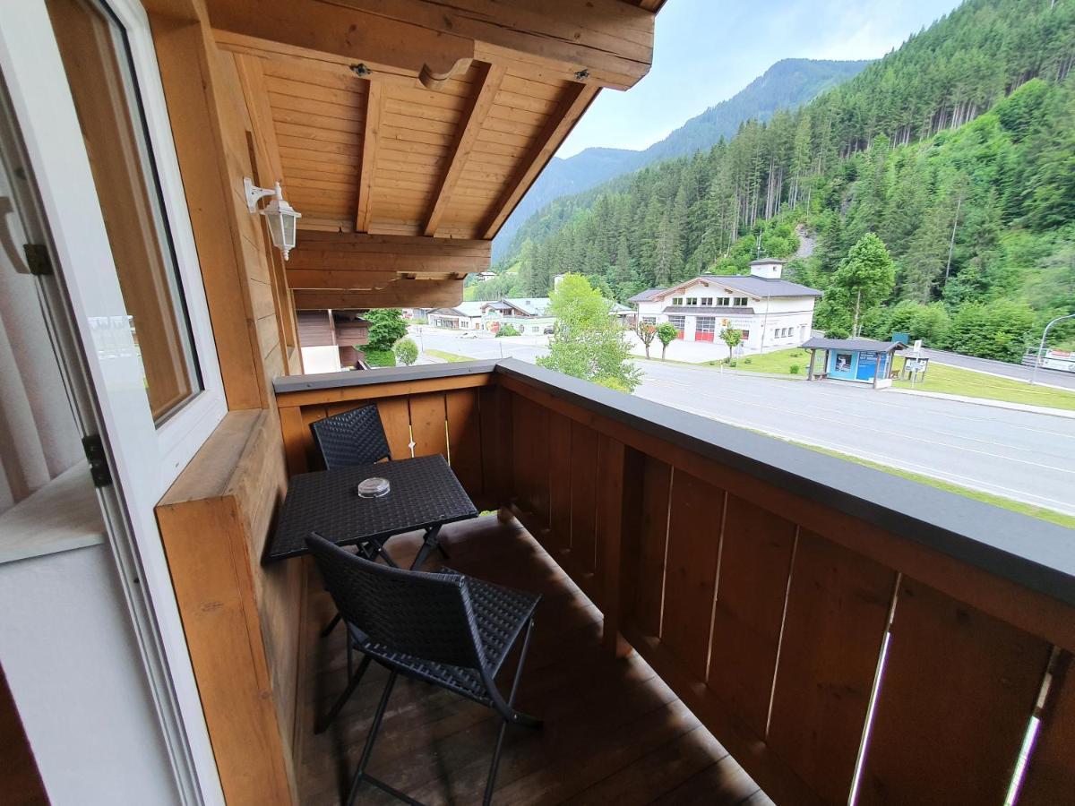Glemmy Appartements Inkl Sommercard Фихофен Экстерьер фото