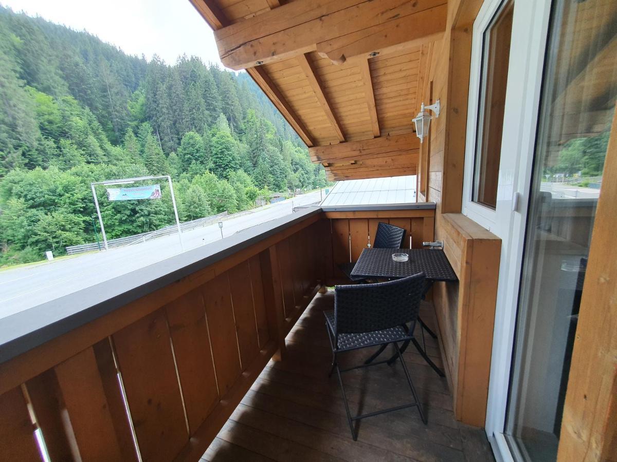 Glemmy Appartements Inkl Sommercard Фихофен Экстерьер фото