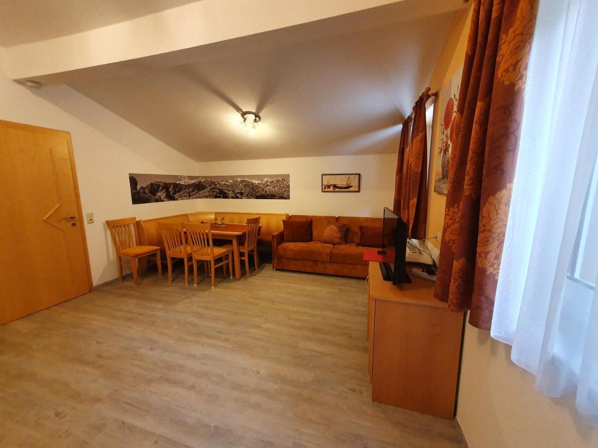 Glemmy Appartements Inkl Sommercard Фихофен Экстерьер фото