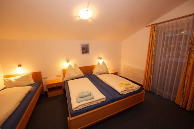 Glemmy Appartements Inkl Sommercard Фихофен Экстерьер фото